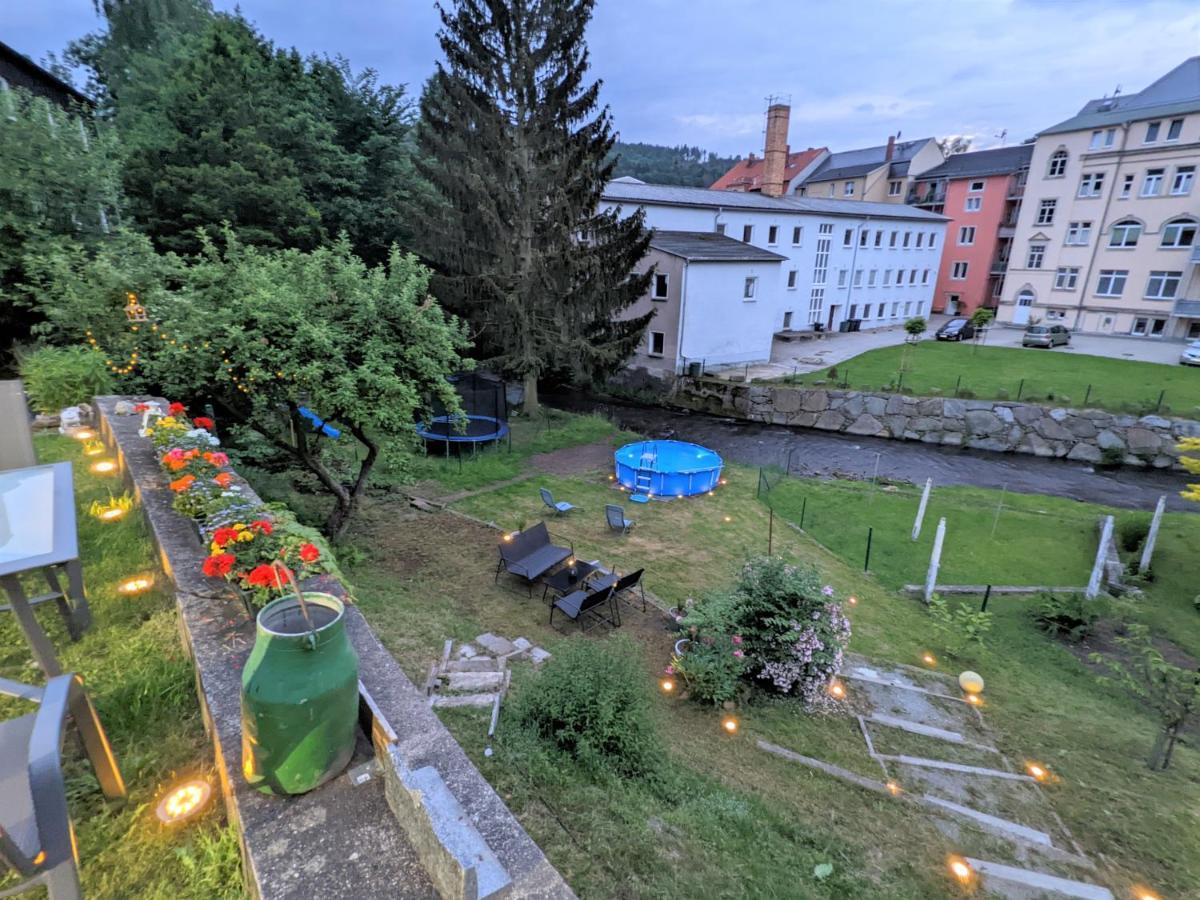 Lichtdurchflutete Helle Wohnung Mit Garten Sauna & Pool - Hw3 Sebnitz Extérieur photo