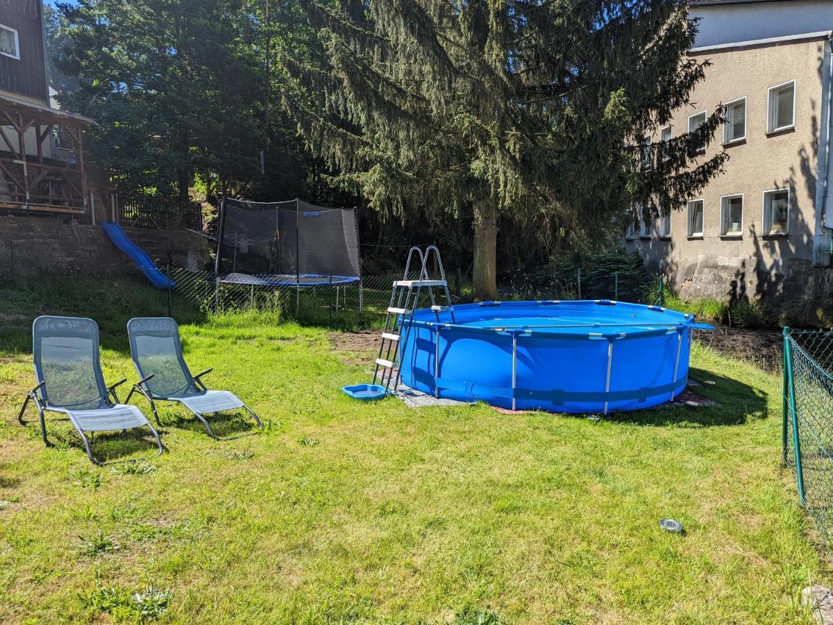 Lichtdurchflutete Helle Wohnung Mit Garten Sauna & Pool - Hw3 Sebnitz Extérieur photo